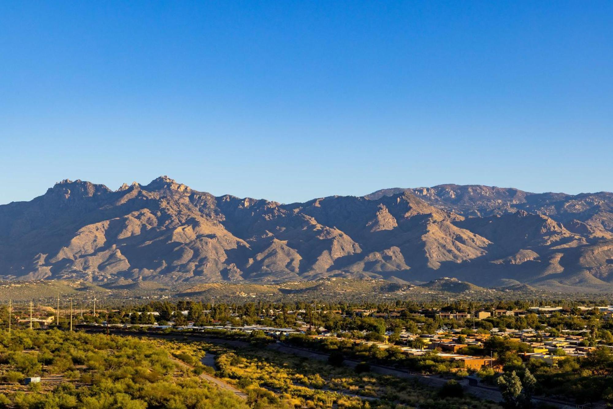 Hilton Tucson East Otel Dış mekan fotoğraf